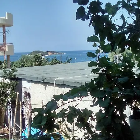 Holiday Minaj Casa rural Ksamil